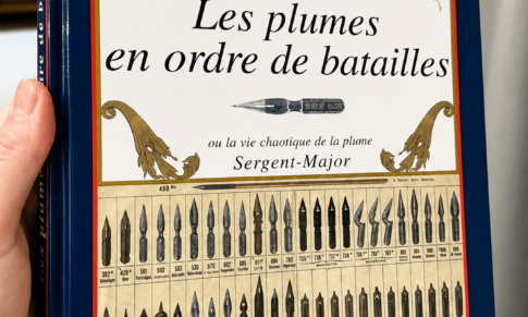 我在巴黎，用作品換回的一本書《Les plumes en ordre de batailles》與一段關於書寫文明的相遇