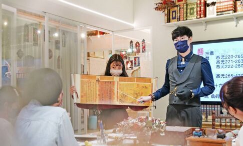 字不是憑空長出來的：從書法、硬筆到簽名，重新理解文字與人的關係