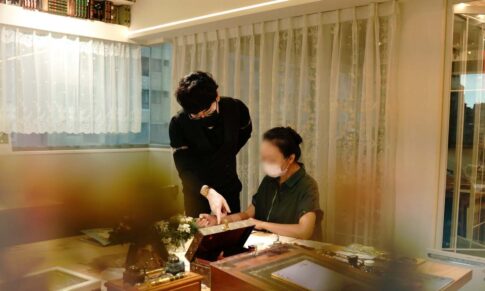 練字真的需要上課嗎？一位抄寫心經的成人，從自己練字到重新理解握筆、施力與書寫節奏